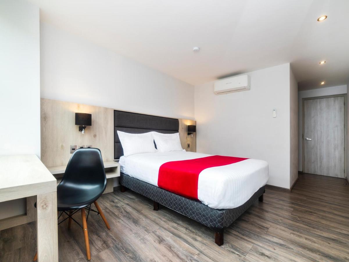 Hotel Nube, Puebla Centro エクステリア 写真